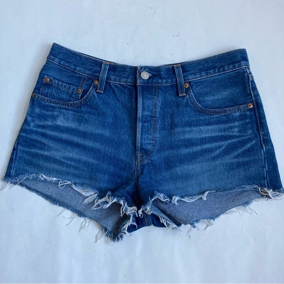 Levi’s 501 Premium Buttonfly Raw Hem Jean Shorts Size 29 - Picture 16 of 17